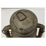 Vintage Dietz No-2 D-Lite Oil Lamp