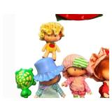 Vintage Strawberry Shortcake Carry Case and Dolls