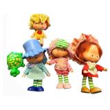 Vintage Strawberry Shortcake Carry Case and Dolls