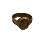 Lucky Ring Signet - Vintage Gold-Tone Signet Ring with 