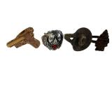 Pistol Ring, Lion Head Ring, Disc Ring, Leaf Ring - Set of 4 Vintage Rings