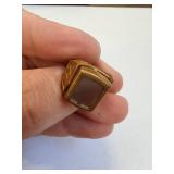 Tom Mix magnet ring - Brass-tone ring with square inset plate