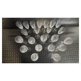 Champagne Flutes - Clear Glass Stemware Set