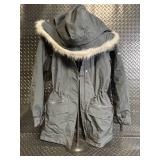Columbia Interchange Parka - Size M, Fur Trim Hood, Dark Charcoal