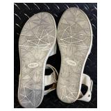 Guess GGCHIPPY Denim Bow Slip-On Sneakers & Beige Strappy Sandals (Lot of 2)