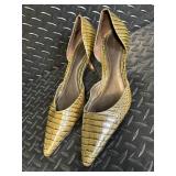 Ann Taylor Crocodile-Embossed Leather Bag & Olive-Gold Pumps, 8 1/2 M