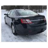 2014 Ford Taurus SE