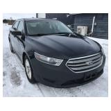 2014 Ford Taurus SE