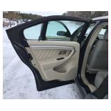 2014 Ford Taurus SE