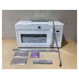 GE 1.6 Cu. Ft. Over-the-Range Microwave Oven Model #: JVM3160DFWW (Transit Damage. Missing Plate & Rotating Ring)