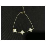 ADORNIA White Mother of Pearl Flower Bracelet Yellow Gold-Tone Approx. circumference: 6.5" - 7.25" adjustable