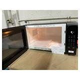 Whirlpool 2.2 cu. ft. Sensor Cooking Microwave Model: WMCS7024RZ00