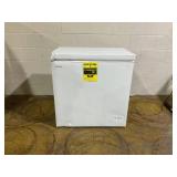Vissani 7.0 cu. ft. Manual Defrost Chest Freezer with LED Light in White, Garage Ready Model # HMCF7W5 (Transit Damage, See Photos)