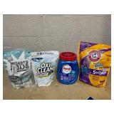 LOT OF 4 Laundry Detergent Pods (Molly Muds Packaging Is Damaged)