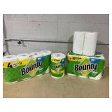 LOT OF 4 Bounty Paper Towels (Total 13 Rolls)