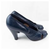 Pandora Navy Leather Peep-Toe Pumps Last 224 Made in Italy 3-Inch Heel