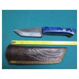 Hand crafted Damascus knife with le...