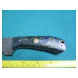 Hand crafted Damascus knife with le...