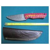 Hand crafted Damascus knife with le...