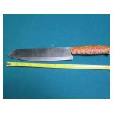 Hand crafted Damascus knife with le...