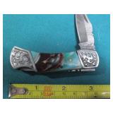 Hand crafted Damascus knife with le...