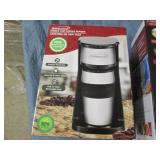 Coffee maker with reusable filter a...