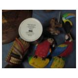 Wood and ceramic figures wolf mug, ...