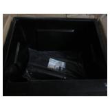 New Rugged tub, top measures24 x 21...