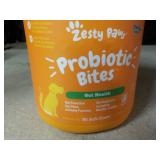 90 Zesty Paws Probiotic Bites...