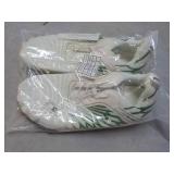 Unisex Water Shoes size 43...