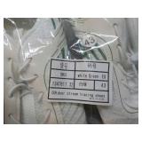 Unisex Water Shoes size 43...