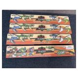 4 Dinobros Monster Reachers