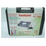 NEW Iwatani Portable Gas Stove ZA-3HP (with case)