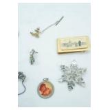 Jewelry Lot: Broaches, Pins, Money Clip