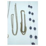 Jewelry Lot: Fashion Necklaces