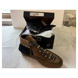 SSS. Coach Roccasin Cuto out Suede Size 6.5m