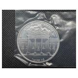 BU One Ounce .999 Silver Donald J. Trump "Never Surrender" Round