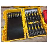 MILWAUKEE + DEWALT - Partial Bit Sets
