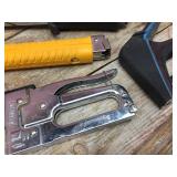 (8) ARROW - DUO FAST - STANLEY - Other Staplers Plus Staples