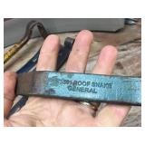 ESTWING - STANLEY? Pry Bars