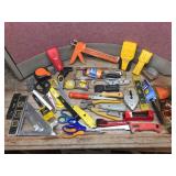 Group Contractor Tools - Levels - Squares - Knives - Saws