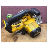 DEWALT DCS391 - 20V Cordless 6 1/2" Circular Saw - Tool Only