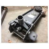 2 1/4 Ton Floor Jack - Goes Up + Down - Missing Handle