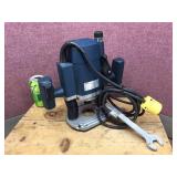 BOSCH 1613EVS Plunge Router