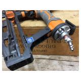 RIDGID R250SFF3 Pneumatic Straight Finish Nailer 16 Ga - Very Nice!