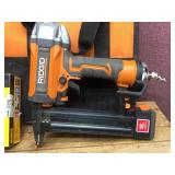 RIDGID - R150FSF3 18 Ga Finish Stapler with Bag - Nice