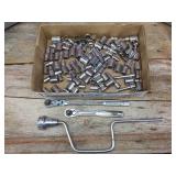 CRAFTSMAN 3/8 Dr Ratchets - Extensions - SAE/Metric Sockets