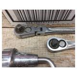 CRAFTSMAN 3/8 Dr Ratchets - Extensions - SAE/Metric Sockets