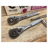 CRAFTSMAN 1/4 Dr Ratchets - Extensions - Sockets