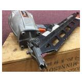 PASLODE F350S PowerMaster Plus - Air Nailer